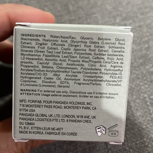 COPY - Lumin Charcoal Face Wash, Dark Circle Defense Balm, Face Moisturizer - Picture 11 of 16